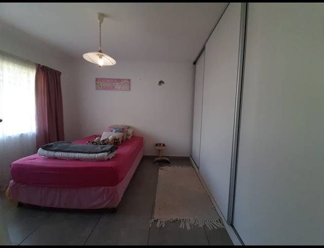 5 BEDROOM HOUSE TO LET IN VAALPARK